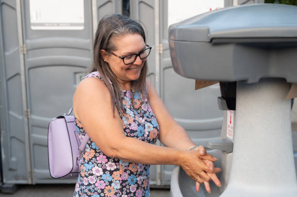 Best Porta potty rental near me  in Hackettstown, NJ